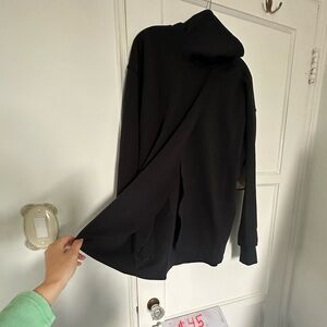 NWT Nike maternity reversible pullover